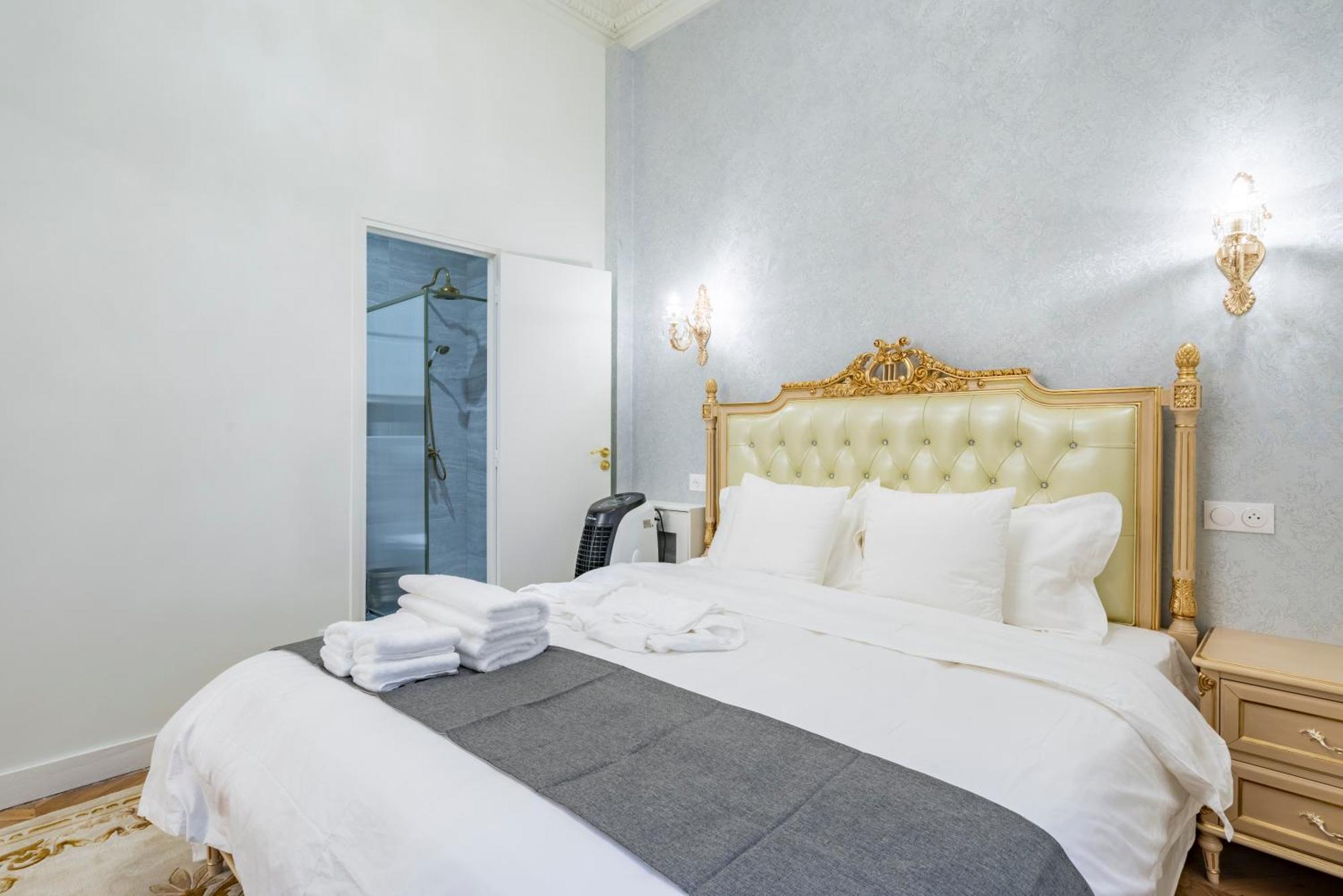 Paix Apartment Париж Екстериор снимка